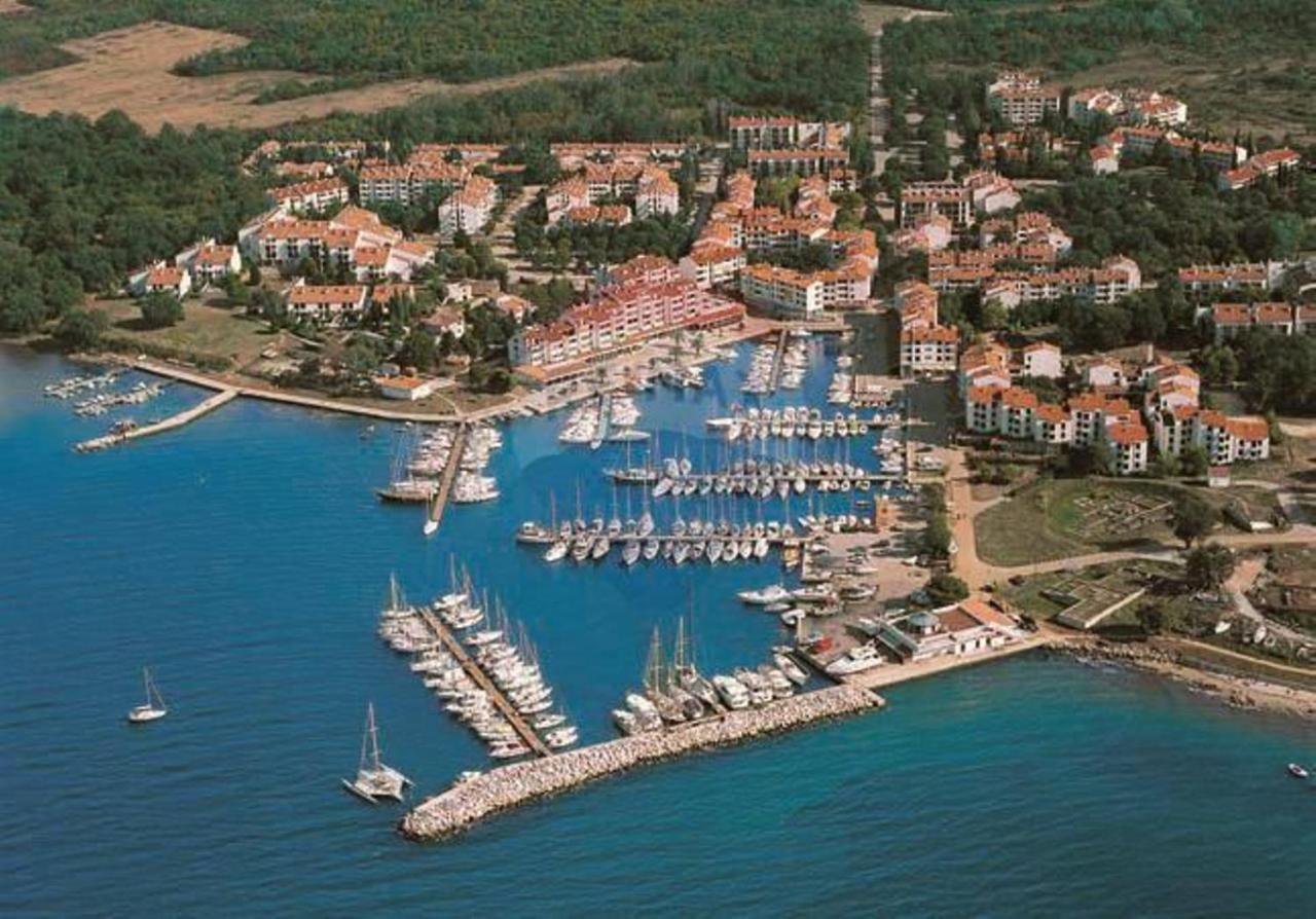 Cozy Studio Cipresa 200m From The Apartman Porec